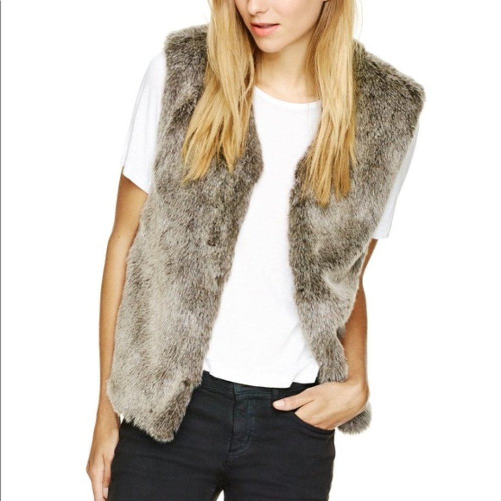Aritzia Faux Fur Vest